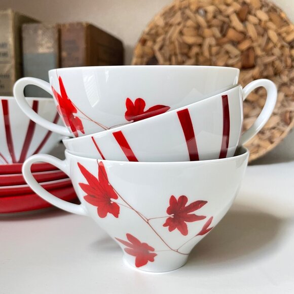 Mikasa Pure Red Flat Cup and Saucer Set Service for Four Porcelain SL 134 - Picture 2 of 5